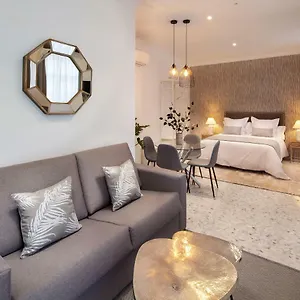 wanderlust-malaga-apartamentos-2.1costadelsol.com/